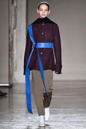 Fotoservizio/FW 18-19/WOMEN/GABRIELE COLANGELO/DP2/6