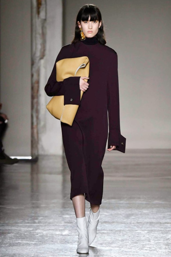 Fotoservizio/FW 18-19/WOMEN/GABRIELE COLANGELO/DP2/7