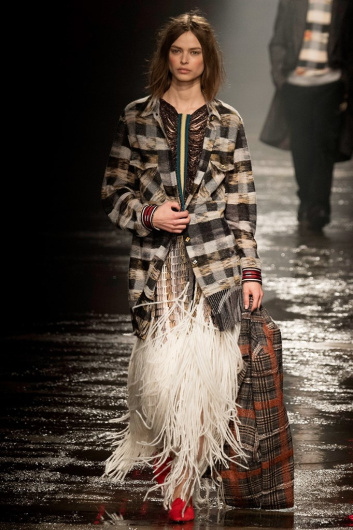 Fotoservizio/FW 18-19/WOMEN/MISSONI/DP2/0