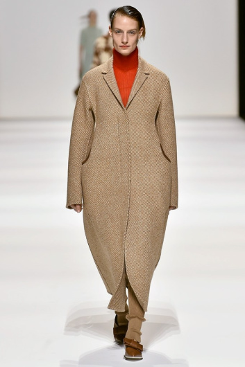 Fotoservizio/FW 18-19/WOMEN/JIL SANDER/DP2/11