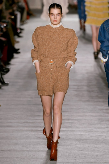 Fotoservizio/FW 18-19/WOMEN/PHILOSOPHY DI LORENZO SERAFINI/DP2/0