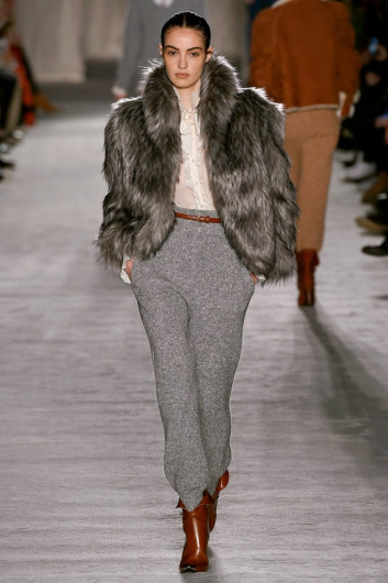 Fotoservizio/FW 18-19/WOMEN/PHILOSOPHY DI LORENZO SERAFINI/DP2/3