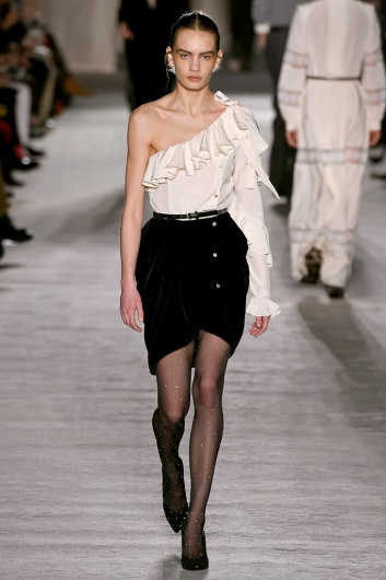 Fotoservizio/FW 18-19/WOMEN/PHILOSOPHY DI LORENZO SERAFINI/DP2/6