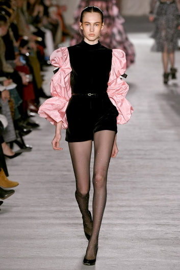 Fotoservizio/FW 18-19/WOMEN/PHILOSOPHY DI LORENZO SERAFINI/DP2/0
