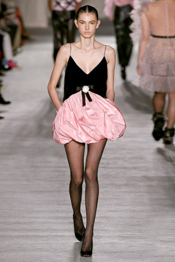 Fotoservizio/FW 18-19/WOMEN/PHILOSOPHY DI LORENZO SERAFINI/DP2/3