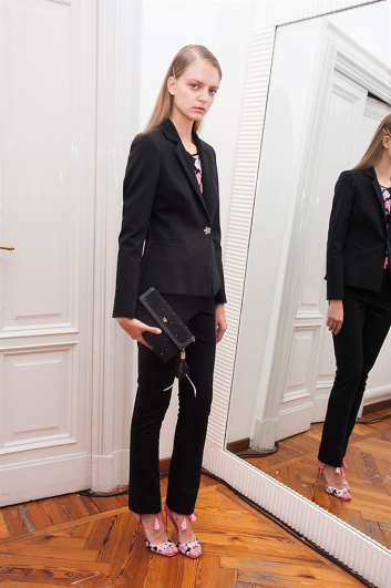 Fotoservizio/SS 2016/WOMEN/VIA DELLE PERLE VDP/DP2/5