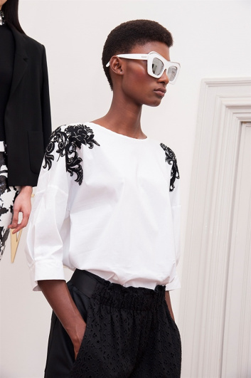 Fotoservizio/SS 2016/WOMEN/VIA DELLE PERLE VDP/DP2/10