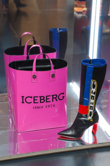 Fotoservizio/FW 18-19/WOMEN/ICEBERG/DP2/1