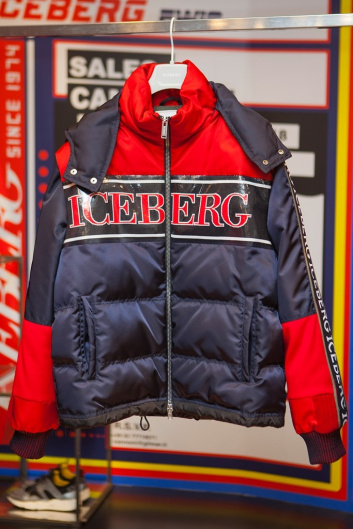 Fotoservizio/FW 18-19/WOMEN/ICEBERG/DP2/46