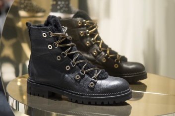 Fotoservizio/FW 18-19/WOMEN/JIMMY CHOO/DP2/5