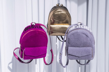Fotoservizio/FW 18-19/WOMEN/JIMMY CHOO/DP2/10