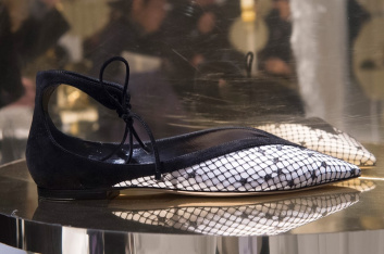 Fotoservizio/FW 18-19/WOMEN/JIMMY CHOO/DP2/40