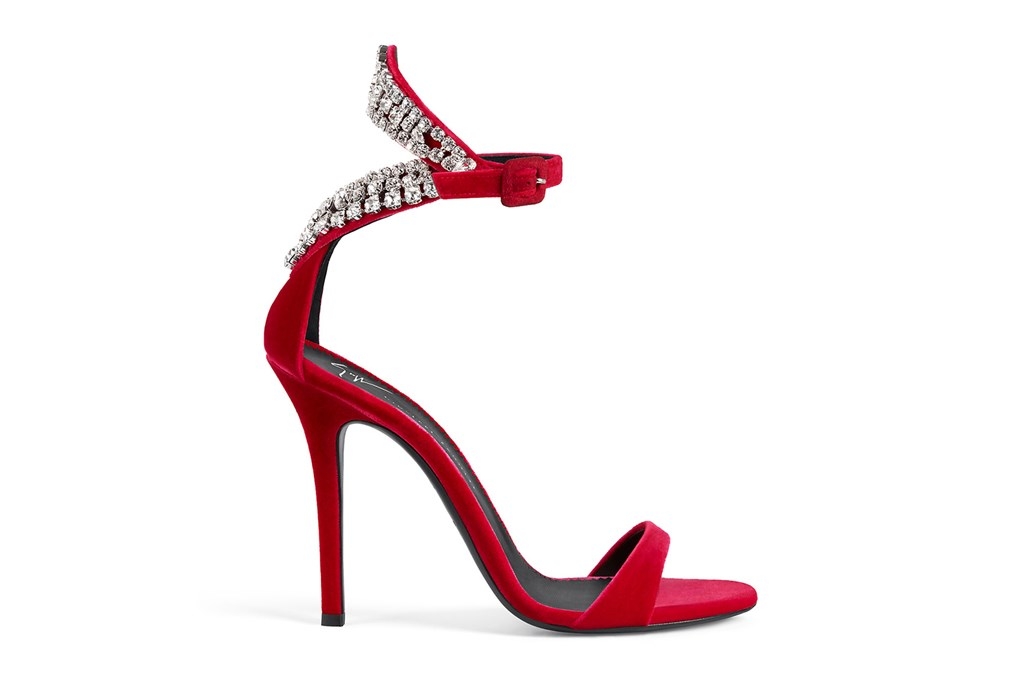 Fotoservizio/FW 18-19/WOMEN/GIUSEPPE ZANOTTI/DP2/7