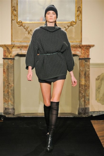 Fotoservizio/FW 2012-2013/WOMEN/2012 LES COPAINS/9