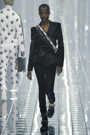 Fotoservizio/SS 2019/WOMEN/SFILATA/PHILIPP PLEIN/DP2/46
