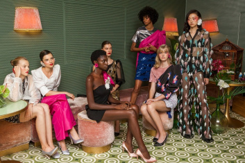 Fotoservizio/SS 2019/WOMEN/PRESENTAZIONE/AU JOUR LE JOUR/DP2/0