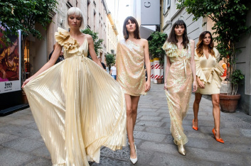 Fotoservizio/SS 2019/WOMEN/PRESENTAZIONE/CAPUCCI/DP2/36