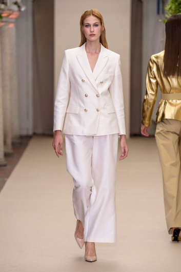 Fotoservizio/SS 2019/WOMEN/PRESENTAZIONE/ANTONIO CROCE/DP2/3