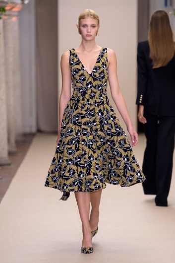 Fotoservizio/SS 2019/WOMEN/PRESENTAZIONE/ANTONIO CROCE/DP2/0