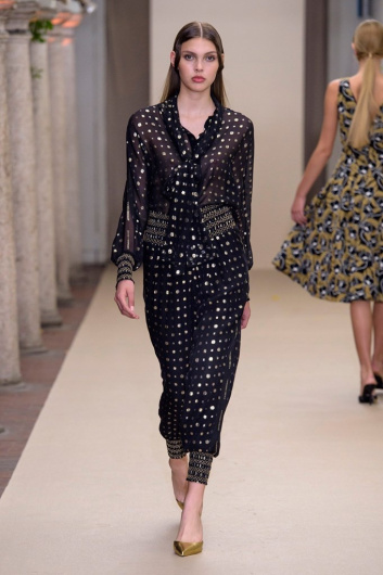 Fotoservizio/SS 2019/WOMEN/PRESENTAZIONE/ANTONIO CROCE/DP2/1