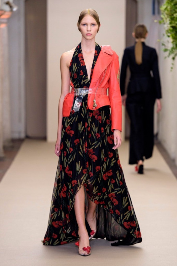 Fotoservizio/SS 2019/WOMEN/PRESENTAZIONE/ANTONIO CROCE/DP2/12