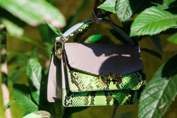 Fotoservizio/SS 2019/WOMEN/PRESENTAZIONE/PAULA CADEMARTORI/DP2/30