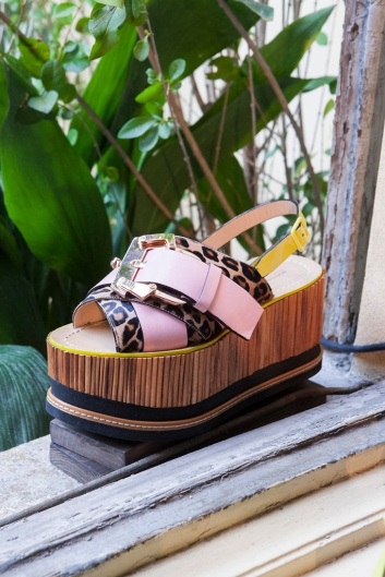 Fotoservizio/SS 2019/WOMEN/PRESENTAZIONE/PAULA CADEMARTORI/DP2/36