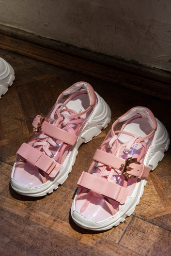 Fotoservizio/SS 2019/WOMEN/PRESENTAZIONE/PAULA CADEMARTORI/DP2/49