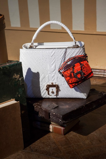 Fotoservizio/SS 2019/WOMEN/PRESENTAZIONE/PAULA CADEMARTORI/DP2/55