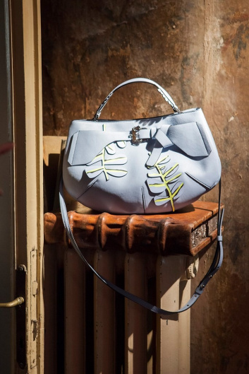 Fotoservizio/SS 2019/WOMEN/PRESENTAZIONE/PAULA CADEMARTORI/DP2/0
