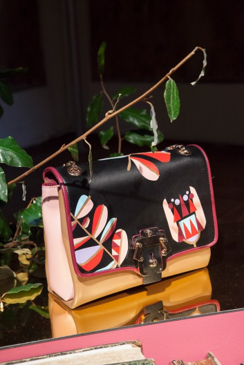 Fotoservizio/SS 2019/WOMEN/PRESENTAZIONE/PAULA CADEMARTORI/DP2/6