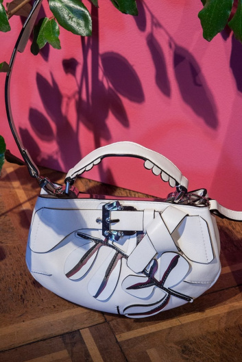 Fotoservizio/SS 2019/WOMEN/PRESENTAZIONE/PAULA CADEMARTORI/DP2/4
