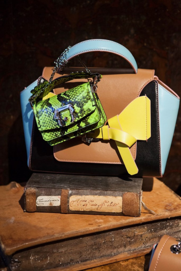 Fotoservizio/SS 2019/WOMEN/PRESENTAZIONE/PAULA CADEMARTORI/DP2/18