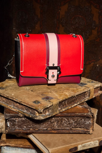 Fotoservizio/SS 2019/WOMEN/PRESENTAZIONE/PAULA CADEMARTORI/DP2/22