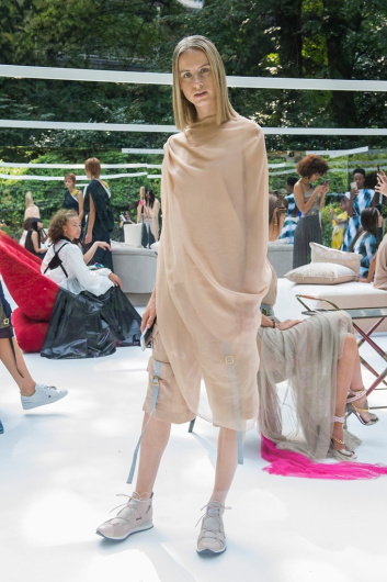 Fotoservizio/SS 2019/WOMEN/PRESENTAZIONE/VIONNET/DP2/21
