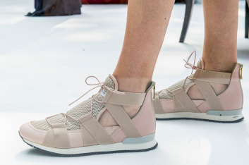 Fotoservizio/SS 2019/WOMEN/PRESENTAZIONE/VIONNET/DP2/22
