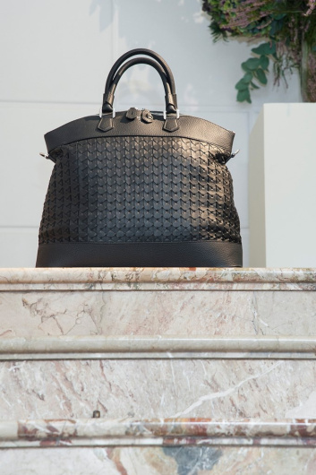 Fotoservizio/SS 2019/WOMEN/PRESENTAZIONE/SERAPIAN/DP2/16
