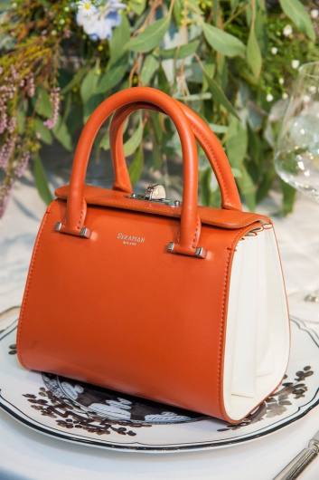 Fotoservizio/SS 2019/WOMEN/PRESENTAZIONE/SERAPIAN/DP2/29
