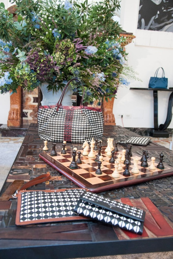 Fotoservizio/SS 2019/WOMEN/PRESENTAZIONE/SERAPIAN/DP2/66