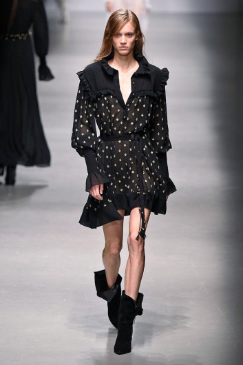 Fotoservizio/SS 2019/WOMEN/SFILATA/PHILOSOPHY DI LORENZO SERAFINI/DP2/0