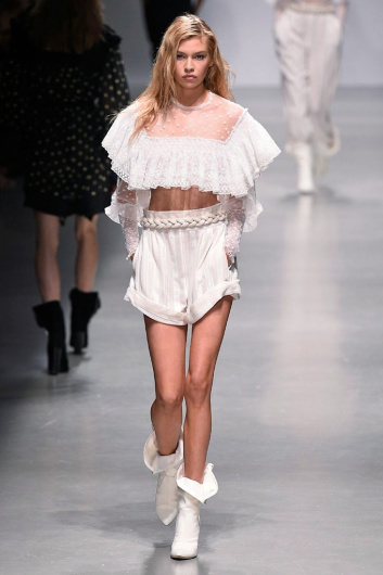 Fotoservizio/SS 2019/WOMEN/SFILATA/PHILOSOPHY DI LORENZO SERAFINI/DP2/2