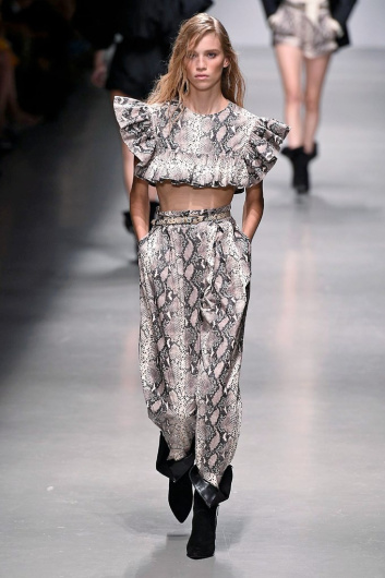 Fotoservizio/SS 2019/WOMEN/SFILATA/PHILOSOPHY DI LORENZO SERAFINI/DP2/2