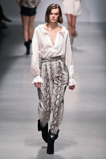 Fotoservizio/SS 2019/WOMEN/SFILATA/PHILOSOPHY DI LORENZO SERAFINI/DP2/4