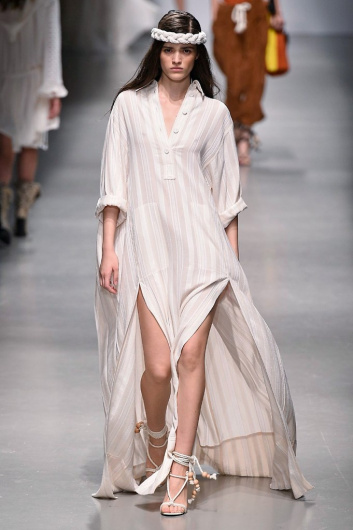 Fotoservizio/SS 2019/WOMEN/SFILATA/PHILOSOPHY DI LORENZO SERAFINI/DP2/7