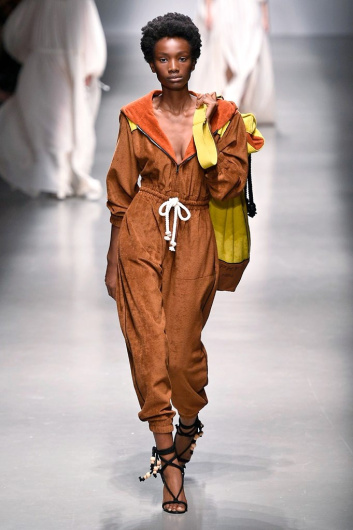 Fotoservizio/SS 2019/WOMEN/SFILATA/PHILOSOPHY DI LORENZO SERAFINI/DP2/6
