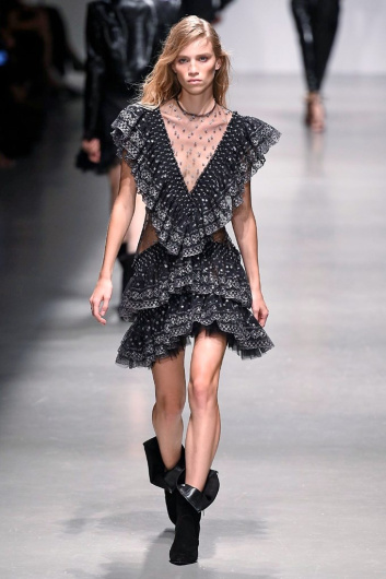 Fotoservizio/SS 2019/WOMEN/SFILATA/PHILOSOPHY DI LORENZO SERAFINI/DP2/9