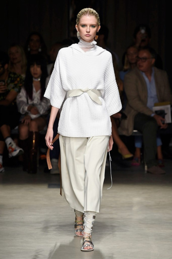 Fotoservizio/SS 2019/WOMEN/SFILATA/CIVIDINI/DP2/2