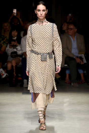 Fotoservizio/SS 2019/WOMEN/SFILATA/CIVIDINI/DP2/3