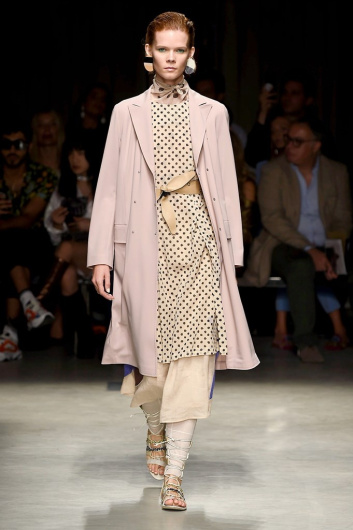 Fotoservizio/SS 2019/WOMEN/SFILATA/CIVIDINI/DP2/1