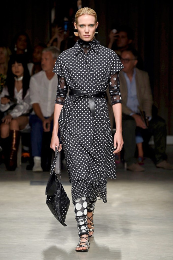 Fotoservizio/SS 2019/WOMEN/SFILATA/CIVIDINI/DP2/0